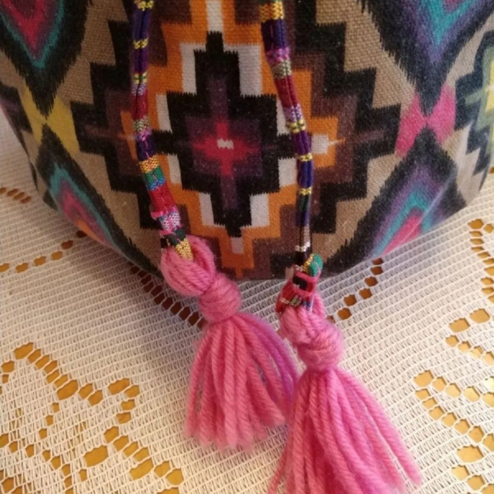 Boho ✌ Drawstring Crossby EUC - Picture 5 of 9